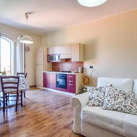 Apartment Gorgeous In *